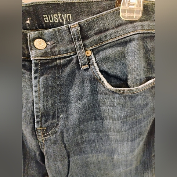 Men's 7 For All Mankind Size 32  Relaxed Straight Austyn Jeans - Picture 4 of 13